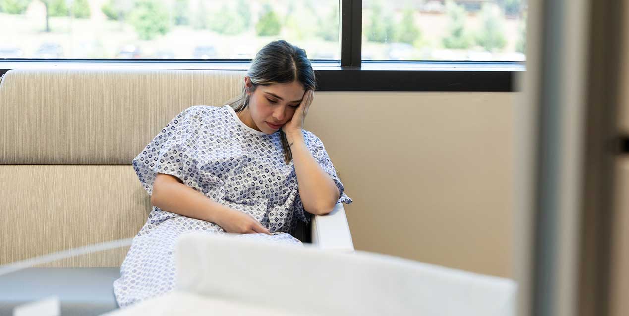 Federal Labor pledges to address paid parental leave gap for grieving parents